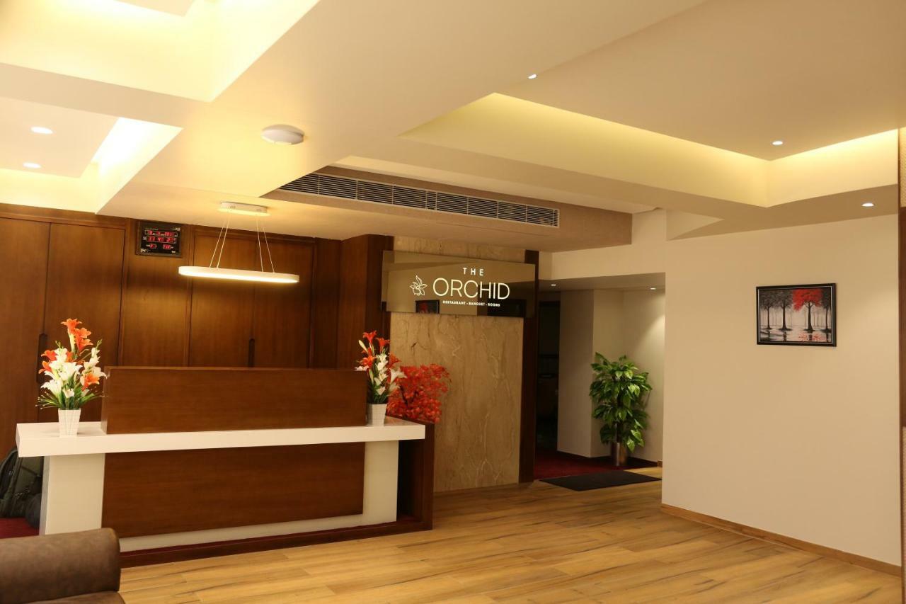 Hotel Avaante Ahmedabad Formerly Known As The Orchid Hotel ภายนอก รูปภาพ